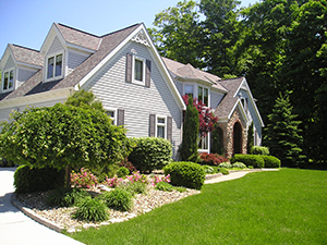 Landscapers and Lawncare Services in Heidelberg, MS